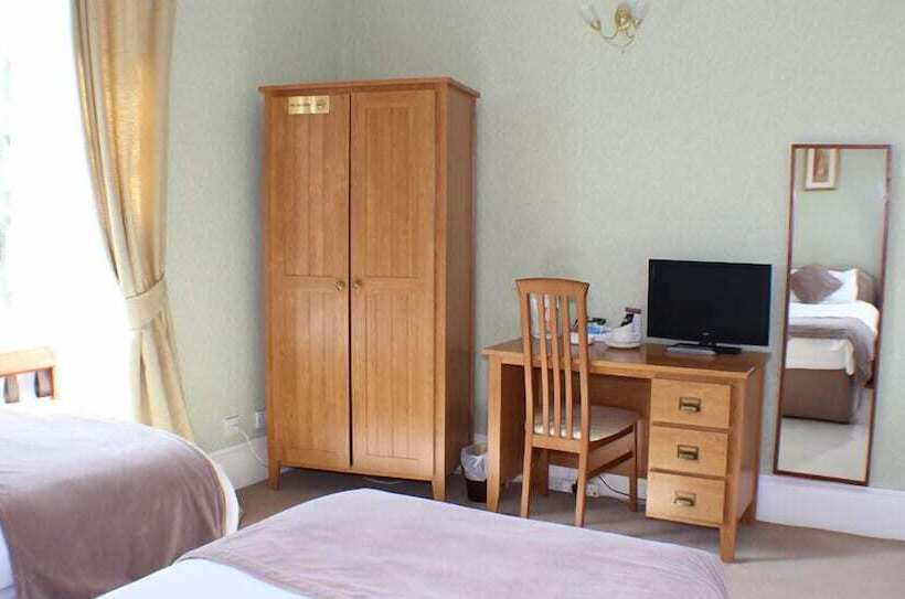 בית מלון כפרי The Southfield