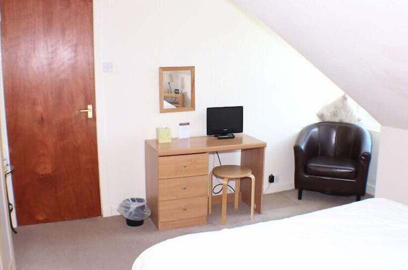 בית מלון כפרי The Southfield