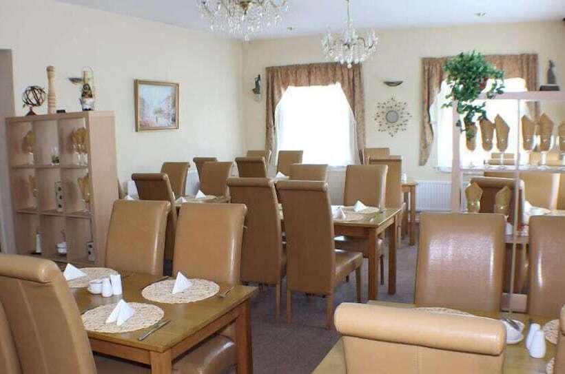 בית מלון כפרי The Southfield