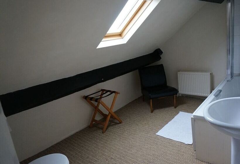 فندق The Victoria