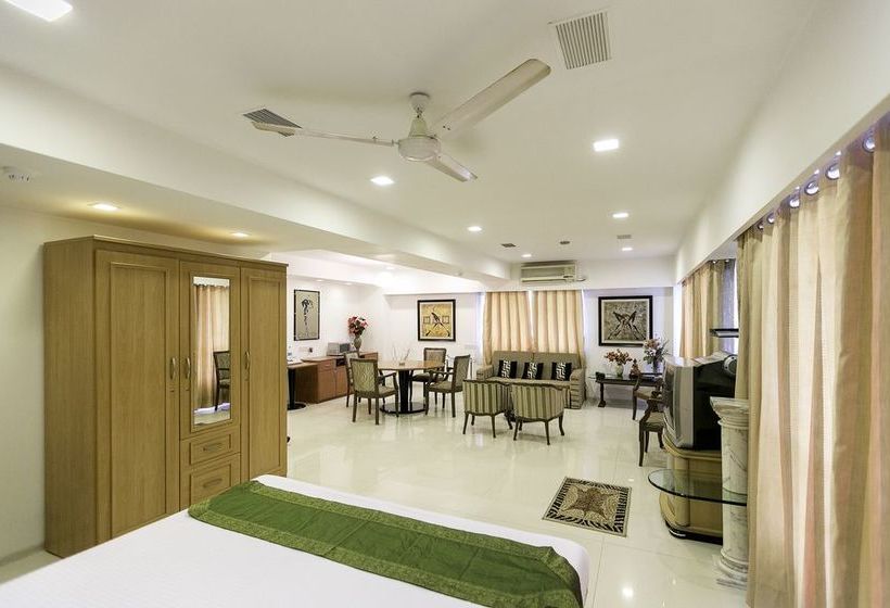 Отель Treebo Trend New Castle