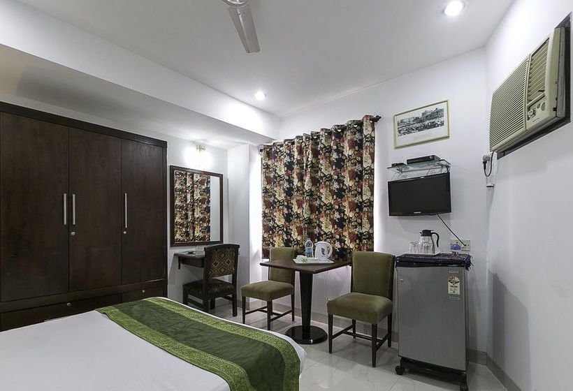 Отель Treebo Trend New Castle