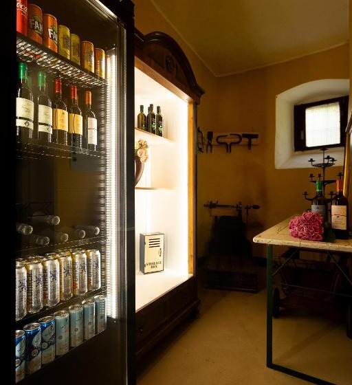 هتل Villa Angelica