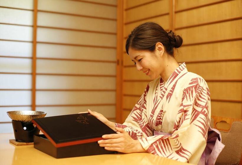 בית מלון כפרי Yubara No Yado Komeya