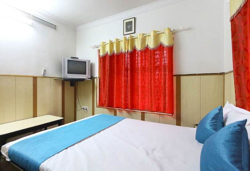 בית מלון כפרי Zo Rooms Rajajinagar 5th Block