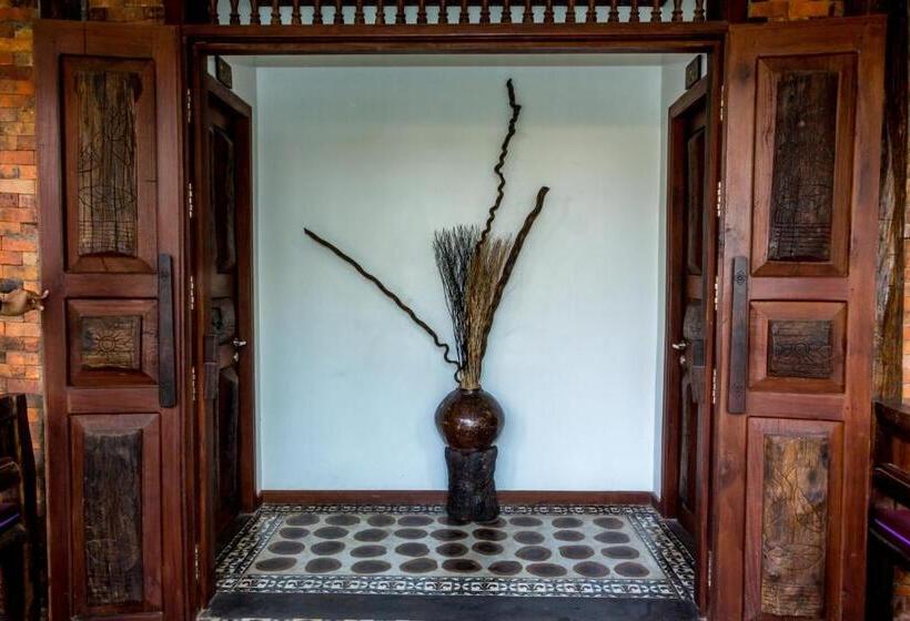 Khmer Paradise Villa