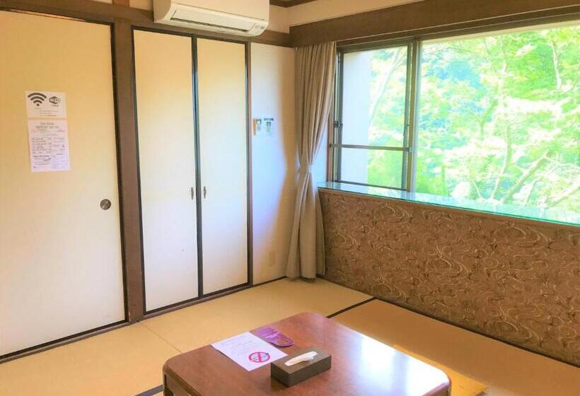 K S House Hostels   Hakone Yumoto Onsen