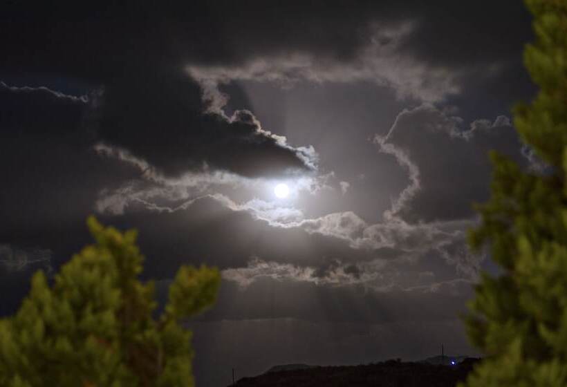 Mama La Roosa Luxury Retreat