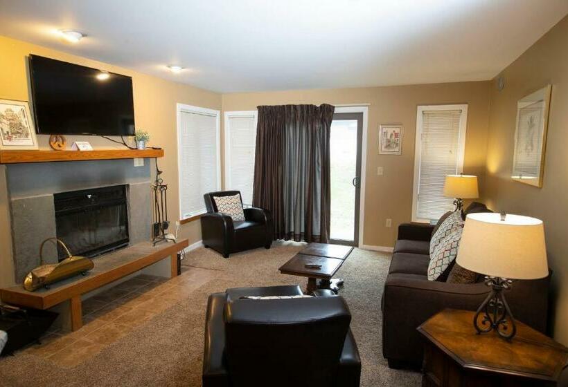 Mountain Lodge At Okemo