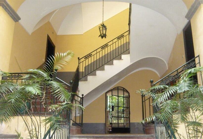 ペンション Sorrento Guest House