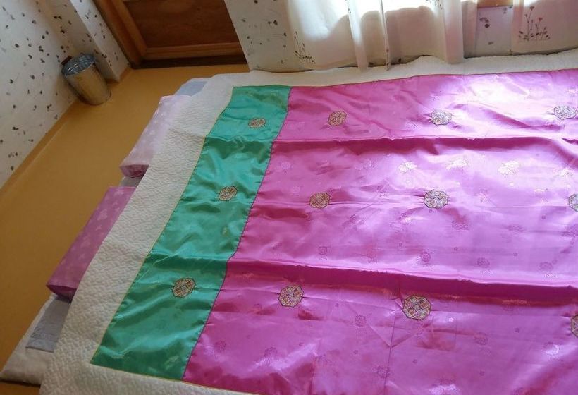 פנסיון Dalbich Hyang