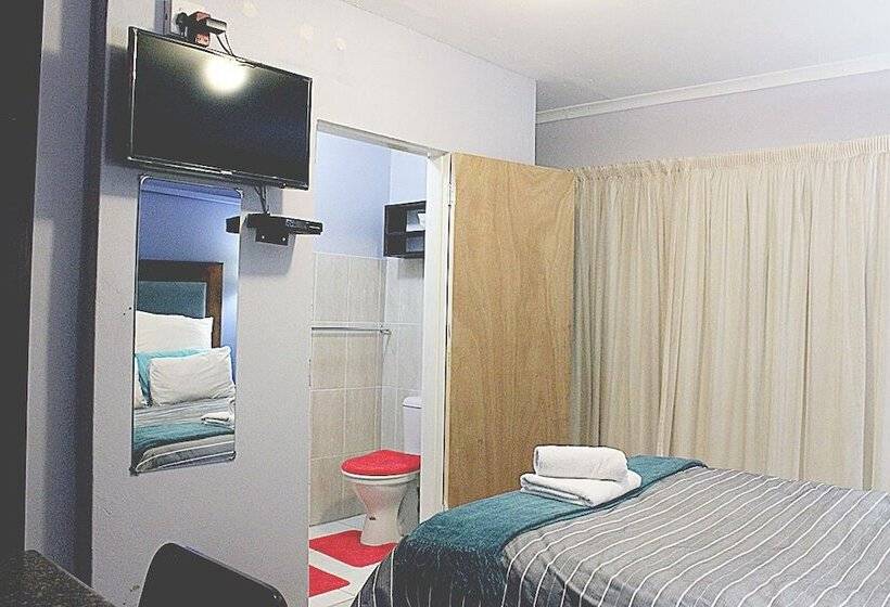 ペンション Furnace Lodge