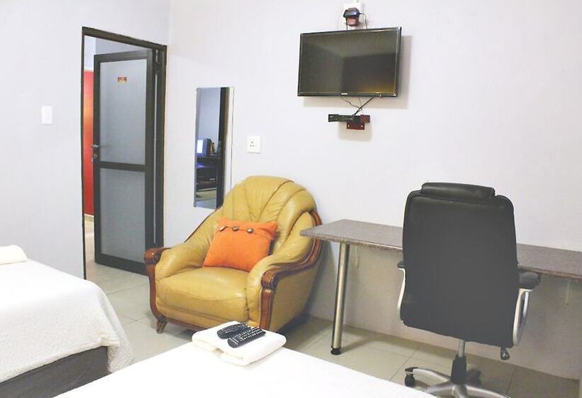 بنسيون Furnace Lodge