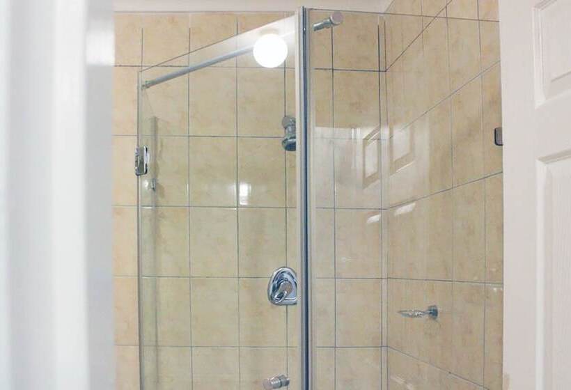 بنسيون Furnace Lodge