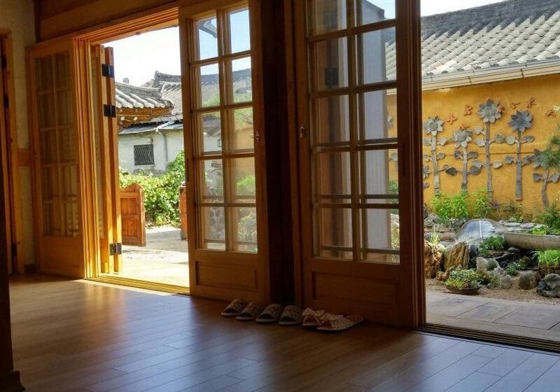 膳宿费 Happiness Full Hanok Guesthouse