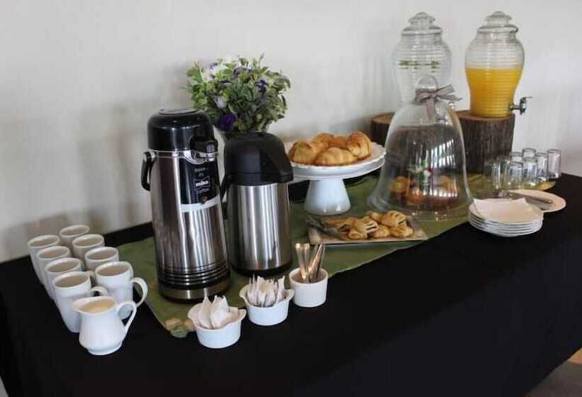 Pension La Vue Guest Lodge And Function Venue