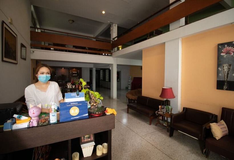 Пансион Sabai House