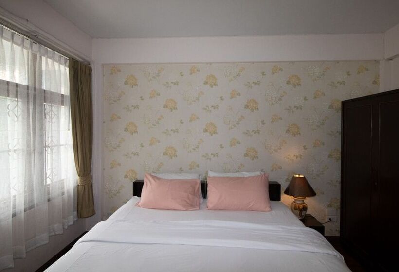 Пансион Sabai House