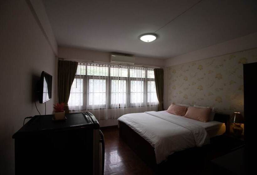 Пансион Sabai House