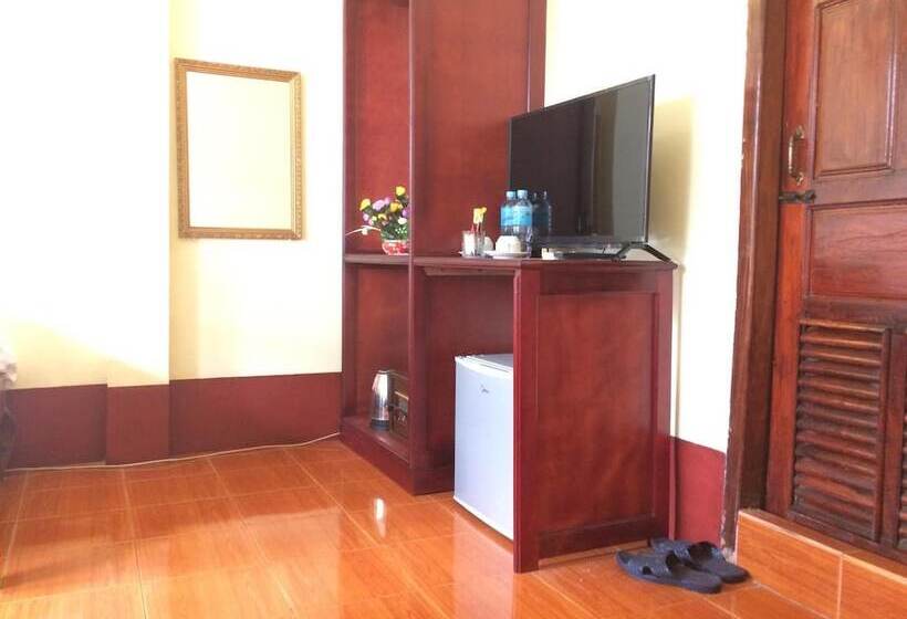 بنسيون Soutikone Place House 2