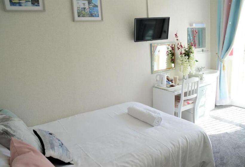 بنسيون St Edmunds Guest House