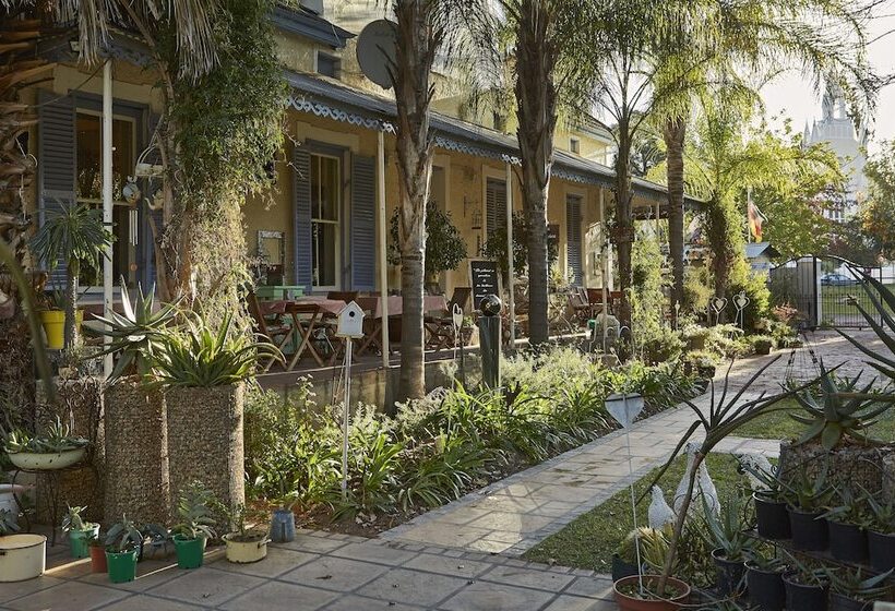 פנסיון Yellow Aloe