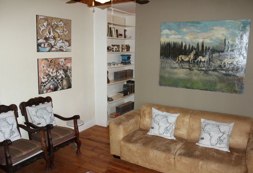 Protea Wilds Retreat