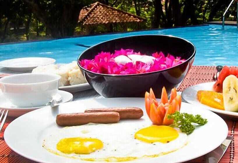 Курорт Amaranta Classic Retreat