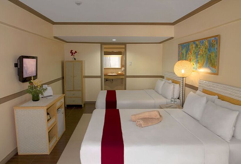 Kurort  Whiterock Beach Hotel + Waterpark