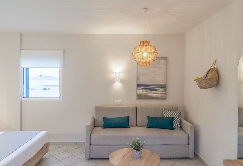 Romantica Hotel Apartments