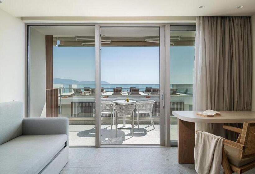 Romantica Hotel Apartments