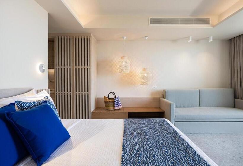 Romantica Hotel Apartments