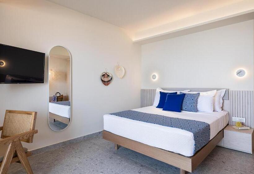 Romantica Hotel Apartments