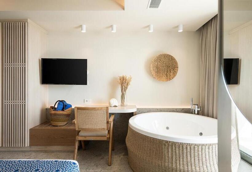 Romantica Hotel Apartments