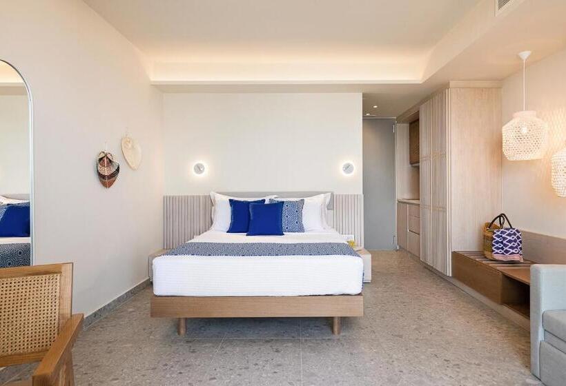 Romantica Hotel Apartments