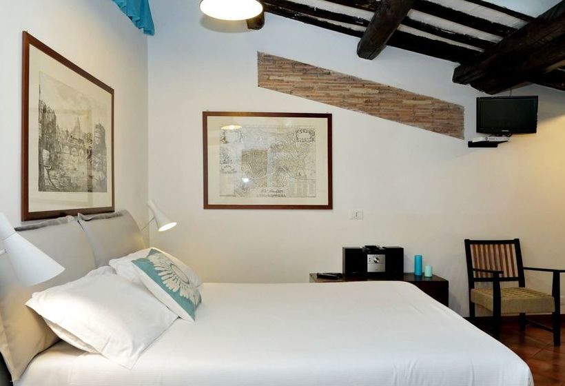 Rome Accommodation - Navona