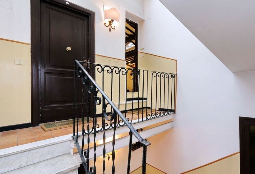 Rome Accommodation - Navona