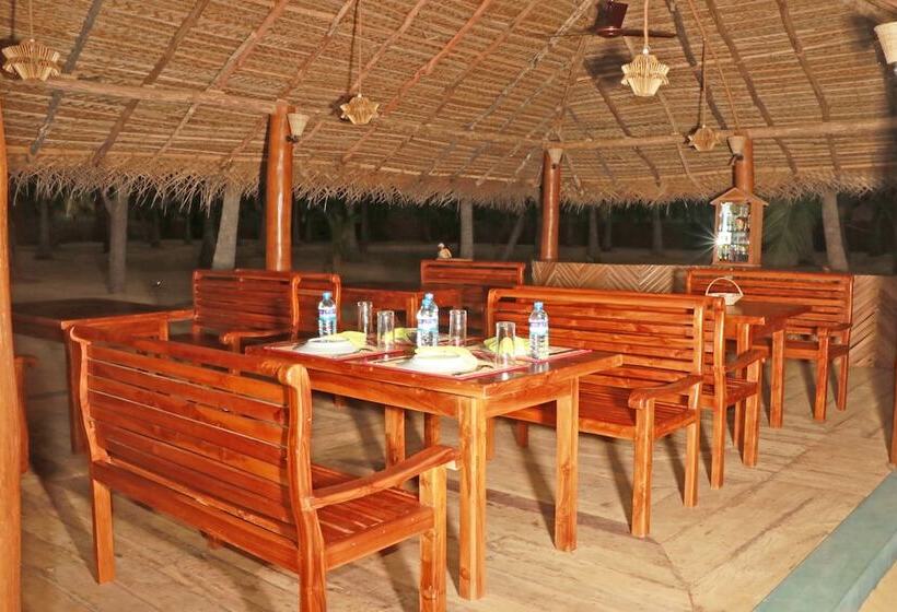 Roshanne Beach Resort