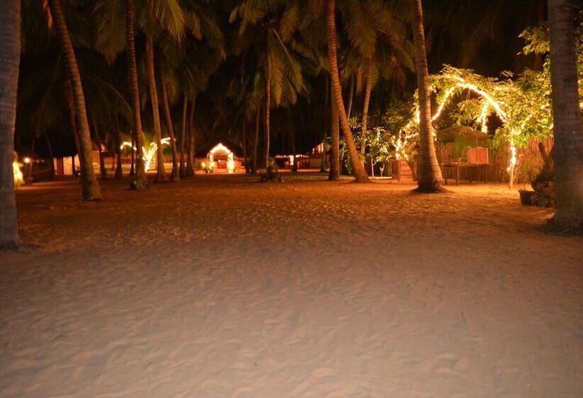 Roshanne Beach Resort