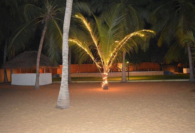 Roshanne Beach Resort