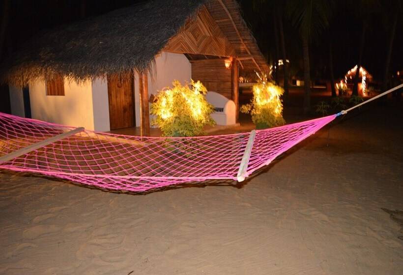 Roshanne Beach Resort