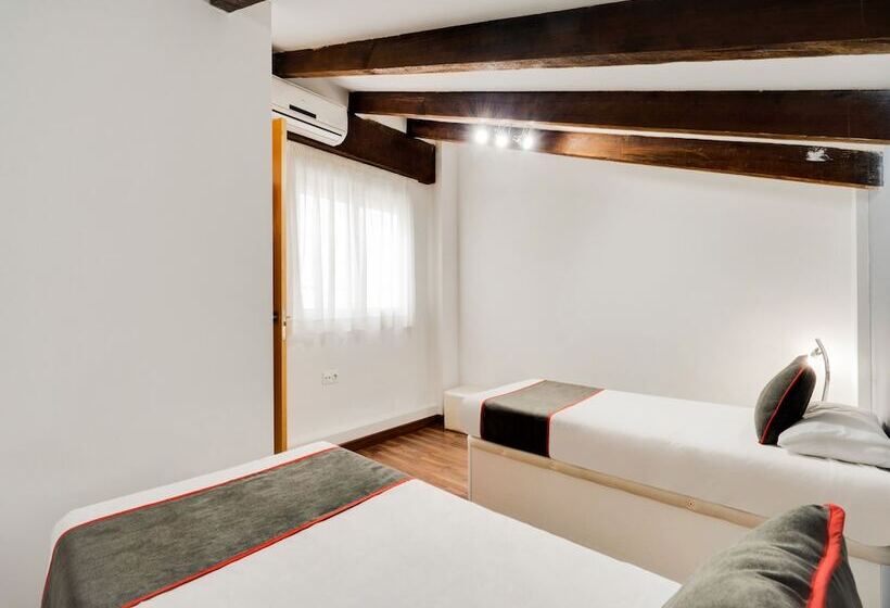 Luxury Apartments Puerto Valencia