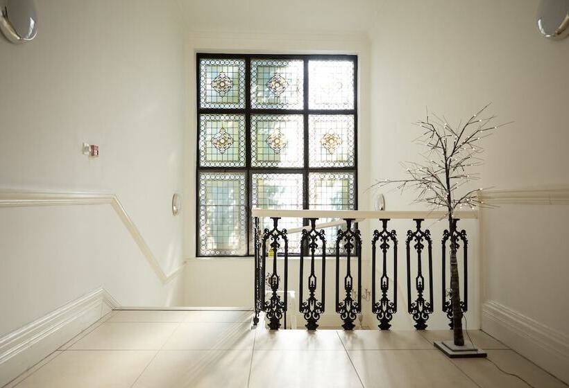 The Apartment Company