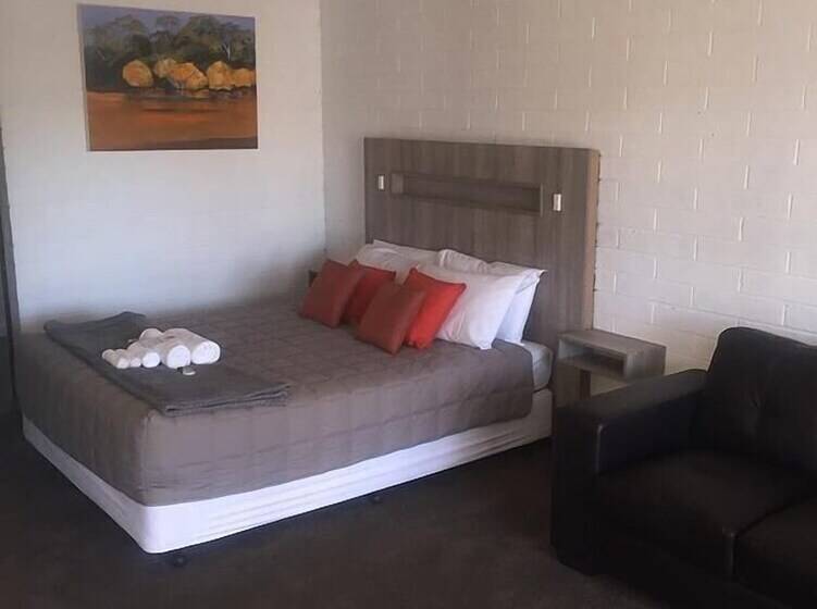Thomas Lodge Motel