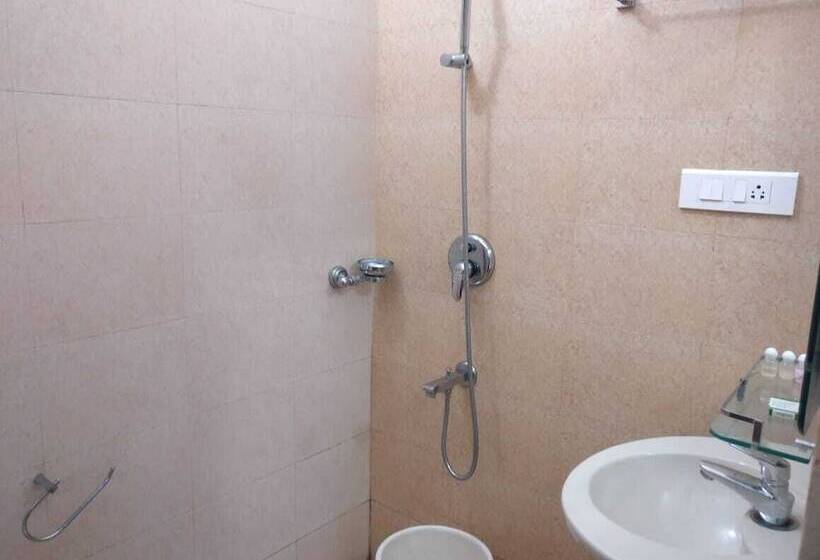 호텔 French Avenue