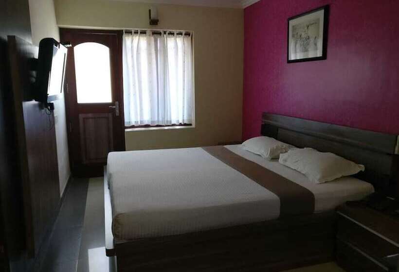 호텔 French Avenue