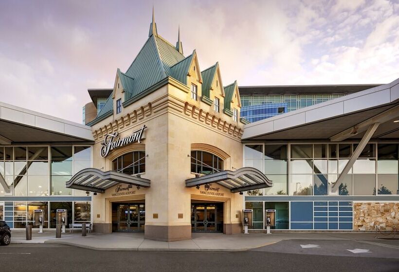 Отель Fairmont Vancouver Airport Gold Experience