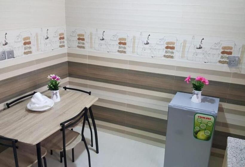 호텔 Paris Furnished Apartments   Tabasum Group