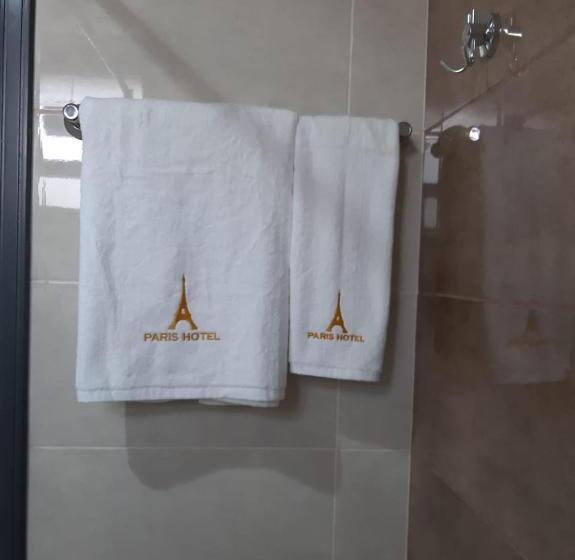 호텔 Paris Furnished Apartments   Tabasum Group