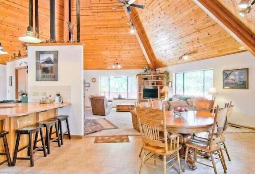 Scenic Wonders Coyote Creek 3 Bedrooms